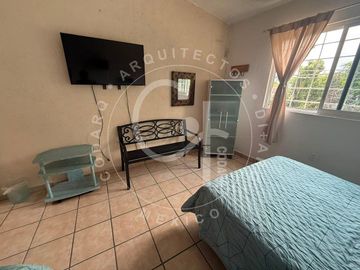 Residencia amueblada con alberca en Burgos, Cuernavaca