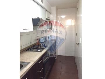 Vendo excelente departamento en Recoleta