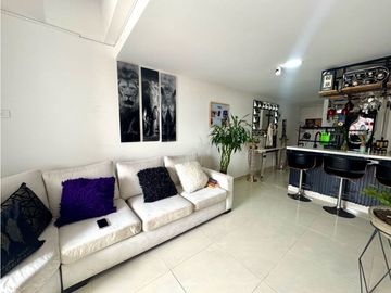 Pent house en venta Sabaneta zona Plana