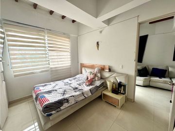 Pent house en venta Sabaneta zona Plana