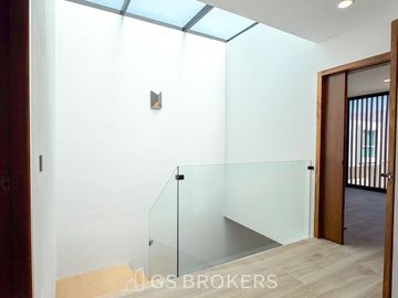 Residencia Nueva en Venta | Coto Almena