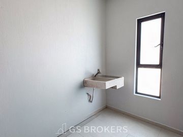 Residencia Nueva en Venta | Coto Almena