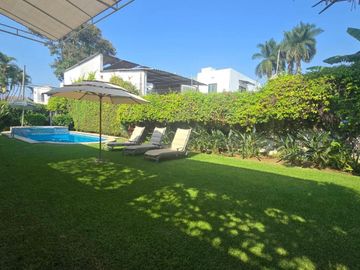 Casa - Fraccionamiento Lomas de Cuernavaca