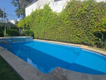 Casa - Fraccionamiento Lomas de Cuernavaca