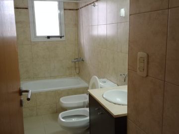 Departamento en alquiler en Lanus Este
