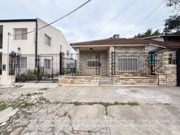 Casa en alquiler de 1 dormitorio en Monte Grande