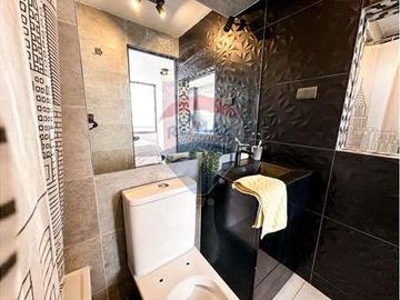 NUEVO PRECIO! Departamento Remodelado Santa María