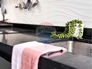 NUEVO PRECIO! Departamento Remodelado Santa María