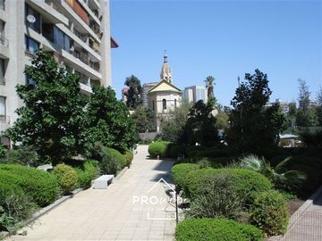 Departamento en Venta en Metro Baquedano / Dardignac