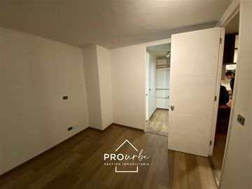 Departamento en Venta en Metro Baquedano / Dardignac