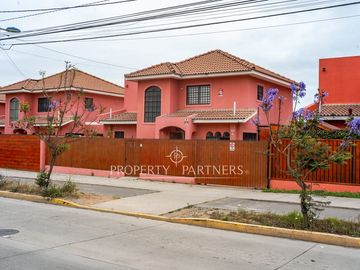 Casa en excelente estado en Juan Cisternas