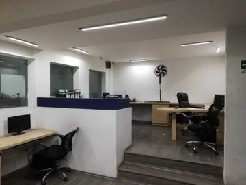 Bodega Comercial en Renta sobre Periférico Norte | 500 m²