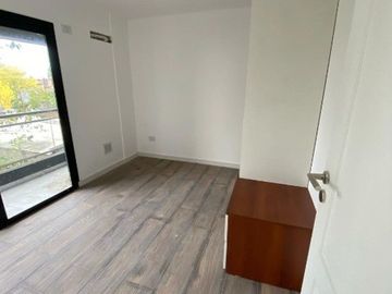 DEPARTAMENTO EN ALQUILER CON COCHERA EN ITUZAINGO NORTE