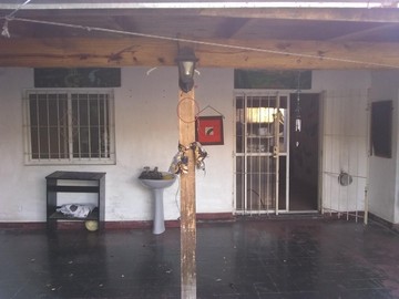 Venta casa 5 ambientes Ciudad Jardin Palomar