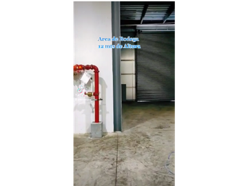 OFIBODEGA DE 450M2 EN VENTA O ALQUILER EN MILLA 8
