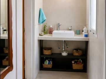 Casa en venta c/ cochera en San Nicolás