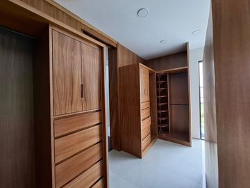 ESPECTACULAR CASA EN VENTA EN SOLARES Y TU FAMILIA FELIZ.