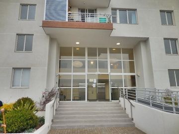 Departamento en Venta en Metro Cementerios