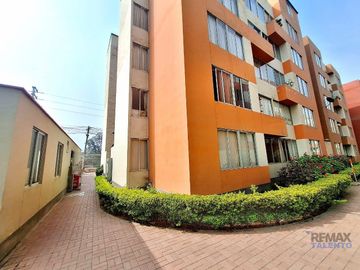 VENTA DE DEPARTAMENTO EN PRIMER PISO EN ÑAÑA