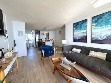 ¡Oferta extraordinaria! Impresionante departamento en primera línea con vistas panorámicas al mar
