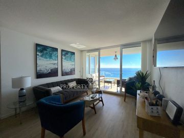 ¡Oferta extraordinaria! Impresionante departamento en primera línea con vistas panorámicas al mar