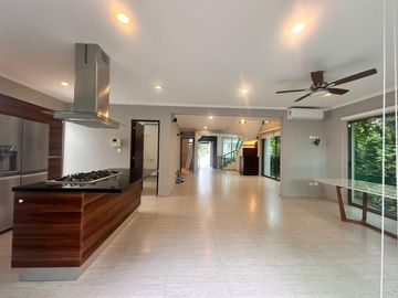 CASA EN VENTA EN RESIDENCIAL CUMBRES