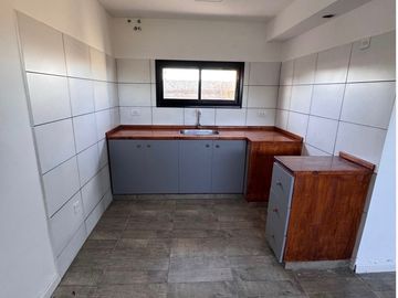 Venta Casa 3 ambientes a estrenar en Parque Lago, Mar del Cobo