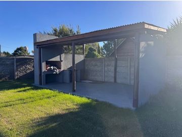 Venta Casa 3 ambientes a estrenar en Parque Lago, Mar del Cobo