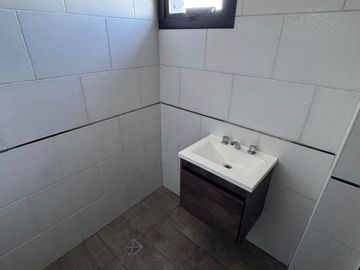 Venta Casa 3 ambientes a estrenar en Parque Lago, Mar del Cobo