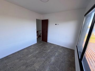 Venta Casa 3 ambientes a estrenar en Parque Lago, Mar del Cobo