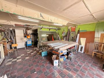 Excelente oportunidad:Casa esquina con local comercial en San Miguel