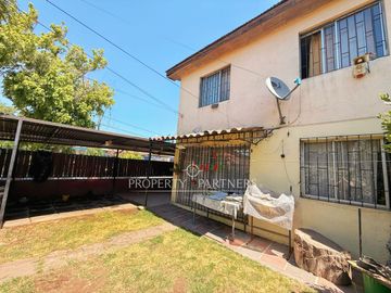 Excelente oportunidad:Casa esquina con local comercial en San Miguel
