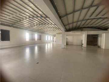 SE ARRIENDA LOCAL COMERCIAL,  SECTOR CENTRO