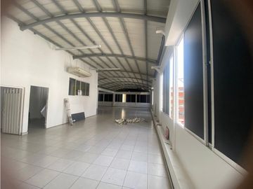 SE ARRIENDA LOCAL COMERCIAL,  SECTOR CENTRO