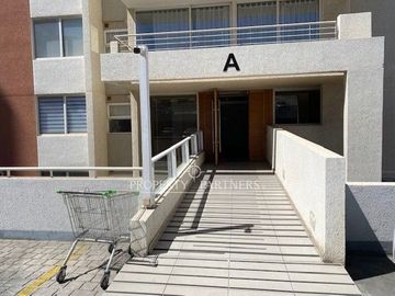 Lindo y cómodo departamento con vistas en Viña del Mar Alto, excelente conectividad al plan de Viña del Mar, Valparaíso y Ruta 68