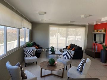 Lindo y cómodo departamento con vistas en Viña del Mar Alto, excelente conectividad al plan de Viña del Mar, Valparaíso y Ruta 68