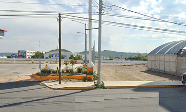 TERRENO COMERCIAL RENTA EN CORREGIDORA QUERETARO.