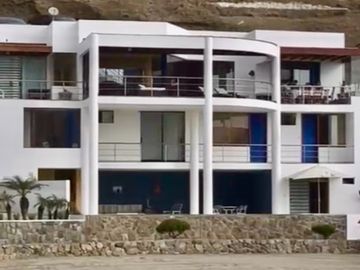 Casa - MISTERIO
