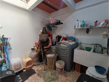 CASA ESQUINERA DE DOS RENTAS INDEPENDIENTES  DOSQUEBRADAS