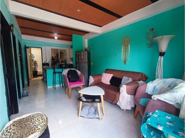 CASA ESQUINERA DE DOS RENTAS INDEPENDIENTES  DOSQUEBRADAS