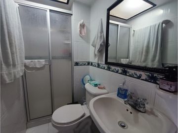 CASA ESQUINERA DE DOS RENTAS INDEPENDIENTES  DOSQUEBRADAS