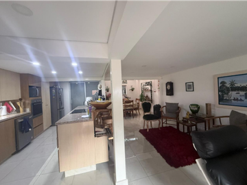 SE VENDE CASA EN LA MOTA