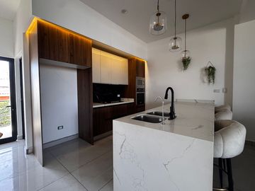 Departamento amueblado con Vista y Terraza privada