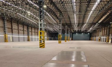 Nave Industrial en Renta en El Florido Park