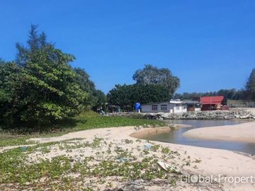 Exclusive beachfront land plot for sale in Rayong Province