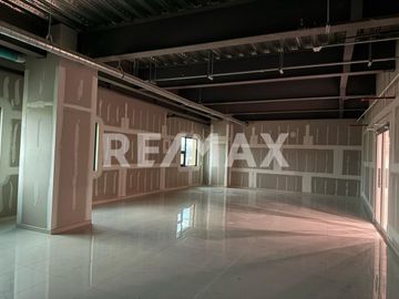 CONSULTORIO EN RENTA DE 742.63 M2, EN SIMNSA, TIJUANA B.C.