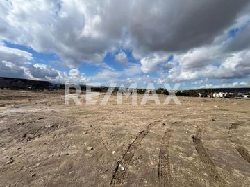 TERRENO COMERCIAL EN RENTA DE 9,884.21 M2, EN MURUA, TIJUANA B.C