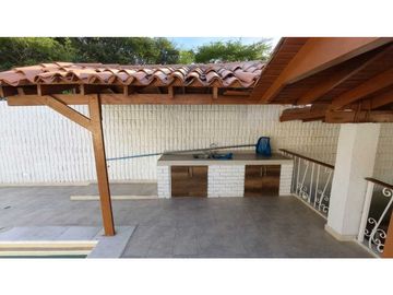 Amplia Casa Remodelada cerca al mar del Rodadero - 005