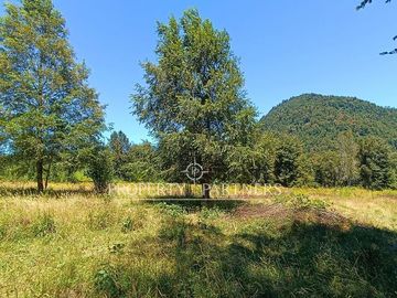 Exclusivo terreno con mas de 170 mt de orilla de río Fuy