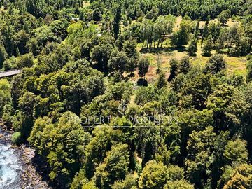 Exclusivo terreno con mas de 170 mt de orilla de río Fuy